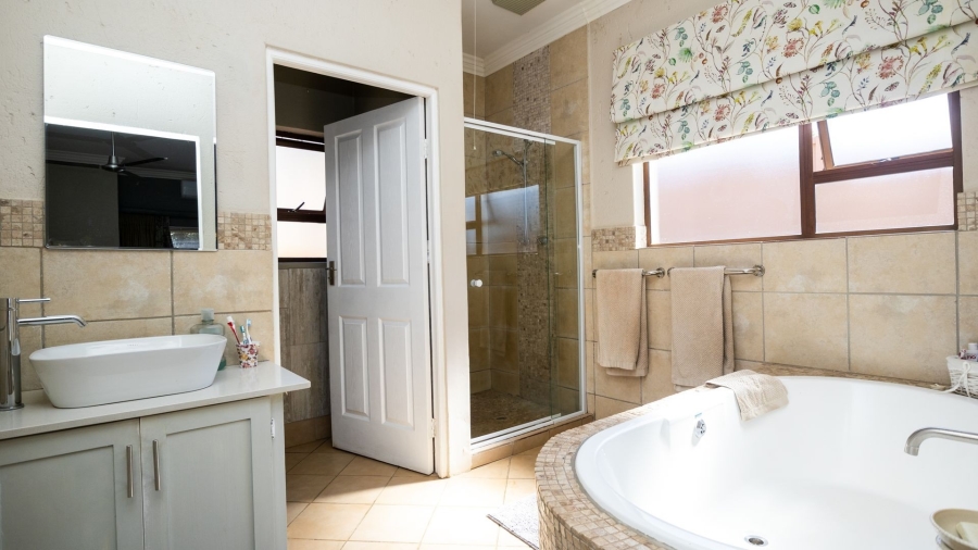 4 Bedroom Property for Sale in Cashan North West